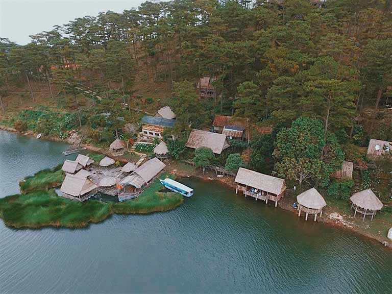 10 resort Hồ Tuyền Lâm Đà Lạt giá rẻ view đẹp phong cách Châu Âu