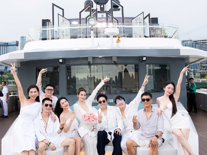 Saquila Yacht - Hải trình ấn tượng nhất nhì Vịnh Hạ Long