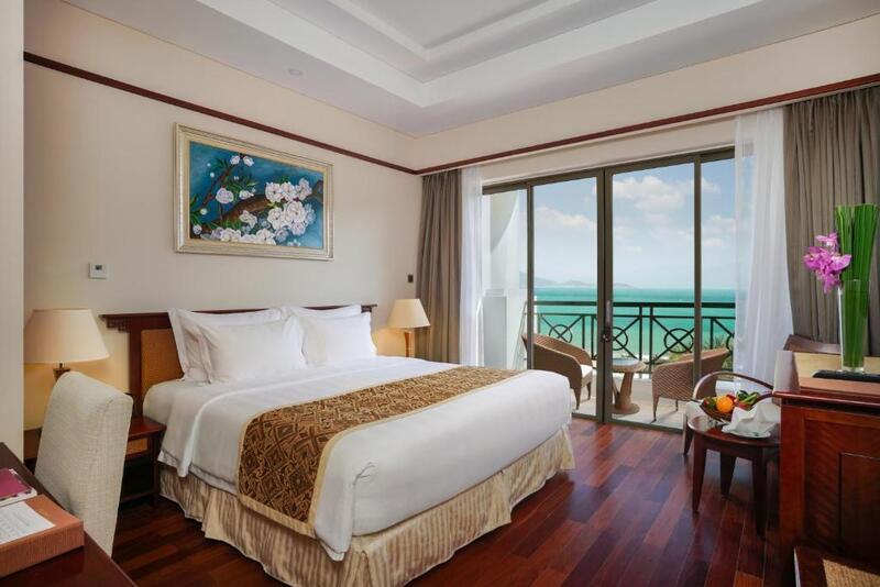 Vinpearl Resort Nha Trang - Chốn dừng chân yên bình tại Hòn Tre