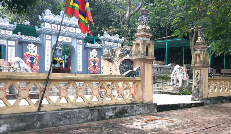 Đền Mẫu Liễu Hạnh – Ngôi đền linh thiêng ở Quảng Bình