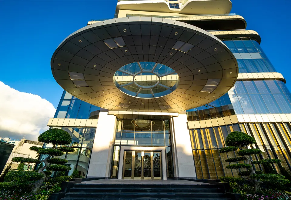 Phát Linh Hotel Hạ Long - Khách sạn 5 sao có view siêu đẹp 