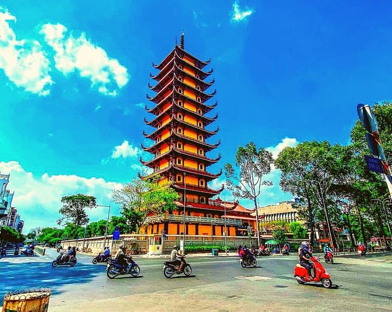 Việt Nam Quốc Tự – Địa điểm du lịch tâm linh đáng ghé thăm ở Sài Gòn - Ảnh đại diện
