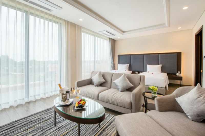 Review Wyndham Sky Lake Resort & Villas - Thiên đường nghỉ dưỡng xanh