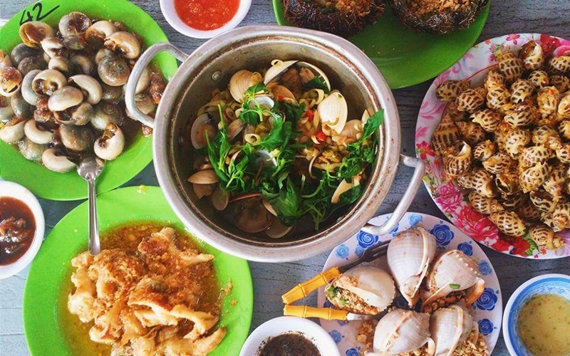 Top 12 quán ốc gần đây ngon hấp dẫn, cực nổi tiếng ở Hà Nội