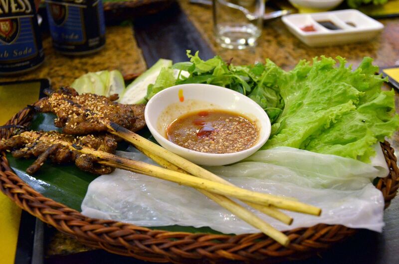 Top 13 quán bánh ướt thịt nướng Hội An thơm ngon đặc biệt