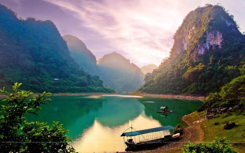 Hồ Thang Hen - vẻ đẹp tựa chốn thần tiên ở Cao Bằng