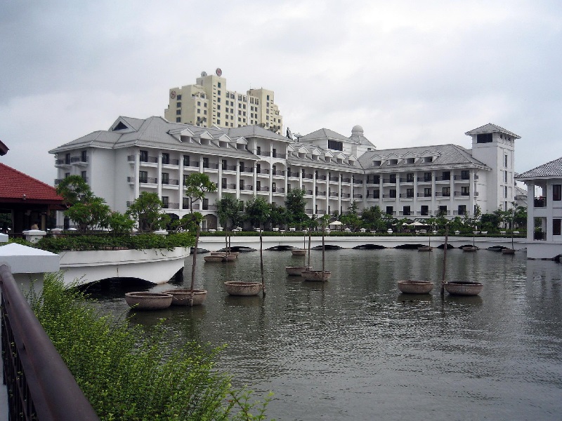 Intercontinental Hanoi Westlake - Khách sạn đẳng cấp bậc nhất Tây Hồ