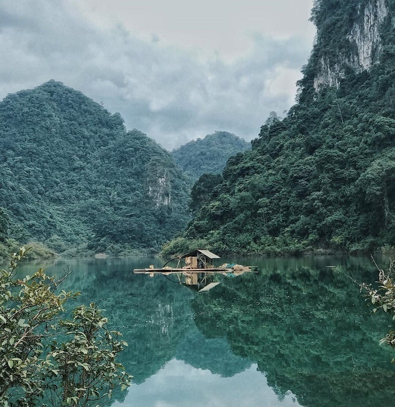 Hồ Thang Hen