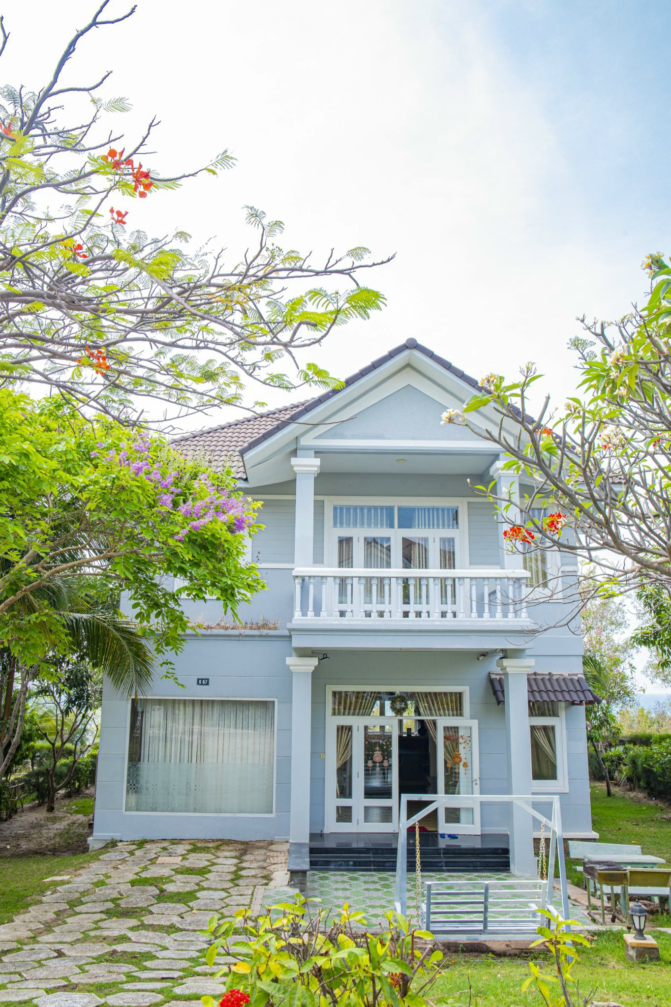 Top 20 Biệt Thự Villa Mũi Né Phan Thiết Giá Rẻ Gần Biển Có Hồ Bơi