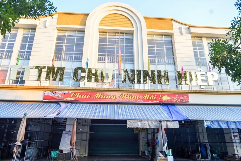 Chợ Ninh Hiệp – Kho hàng sỉ lớn nhất thủ đô Hà Nội