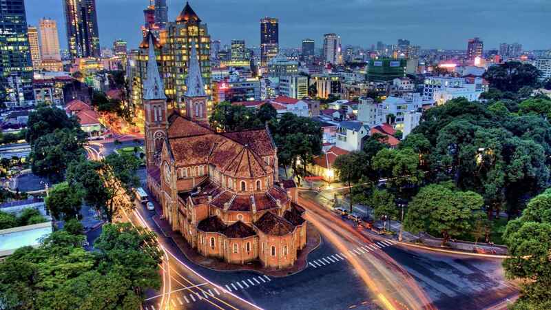 Sài Gòn tháng 1 - Khám phá vẻ đẹp tuyệt vời của thành phố không ngủ