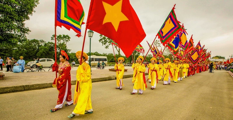 Khám phá những điểm thú vị của lễ hội miếu Vua Bà Quảng Yên
