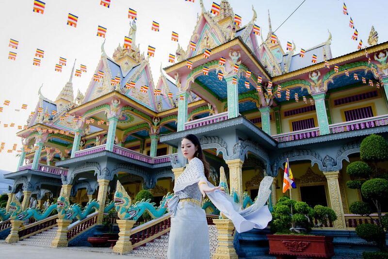 Chùa Som Rong - Ngôi chùa sở hữu kiến trúc ấn tượng nhất Sóc Trăng