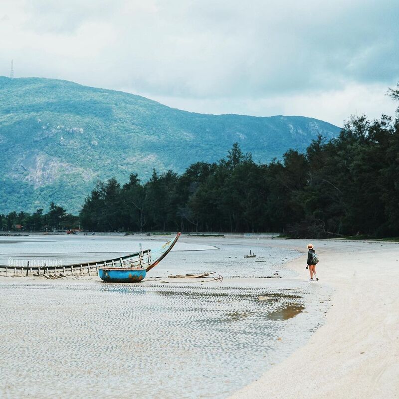 Bãi Lò Vôi - nàng tiên ngủ quên giữa lòng biển xanh