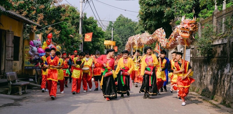 Đền Chử Đồng Tử Tiên Dung: Hành trình về nguồn văn hóa Việt