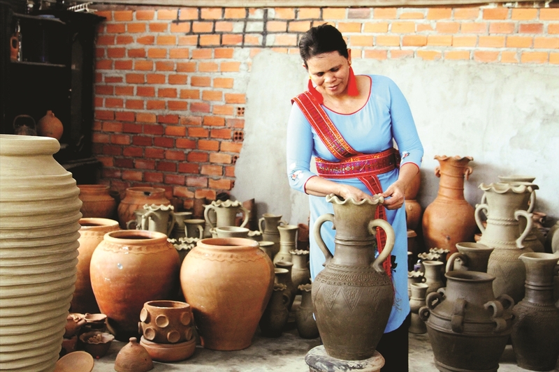 Làng gốm Bàu Trúc: Thiên đường gốm sứ thủ công độc đáo