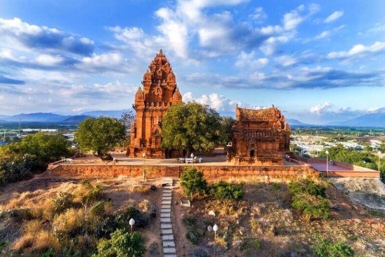 Bỏ túi kinh nghiệm du lịch Phan Rang Tháp Chàm siêu chi tiết