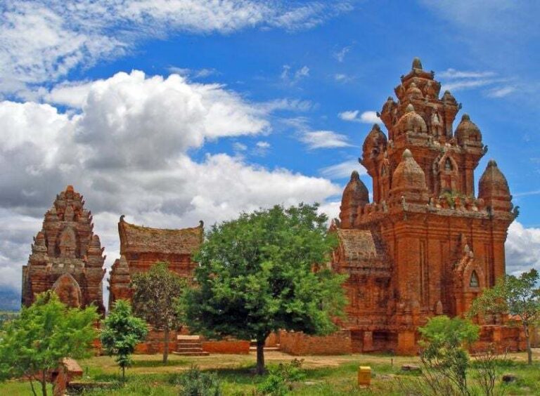 Bỏ túi kinh nghiệm du lịch Phan Rang Tháp Chàm siêu chi tiết