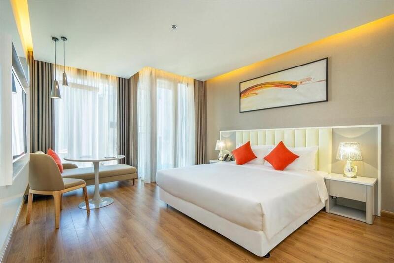 DeLaSea Hạ Long Hotel - Khách sạn sang trọng, tầm nhìn triệu đô