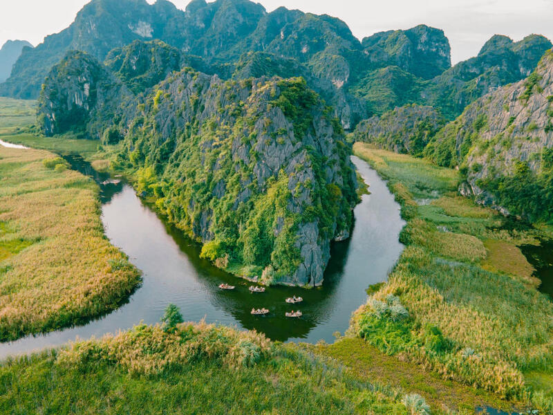 Đầm Vân Long - Vẻ đẹp thơ mộng tại điểm đến Ninh Bình