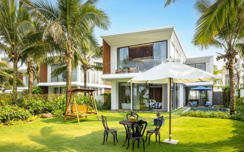 Wyndham Hoi An Royal Beachfront Resort & Villas