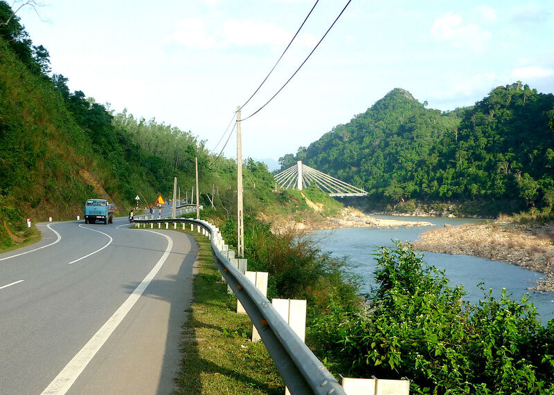 Khám phá vẻ đẹp hoang sơ của sông Đakrông Quảng Trị