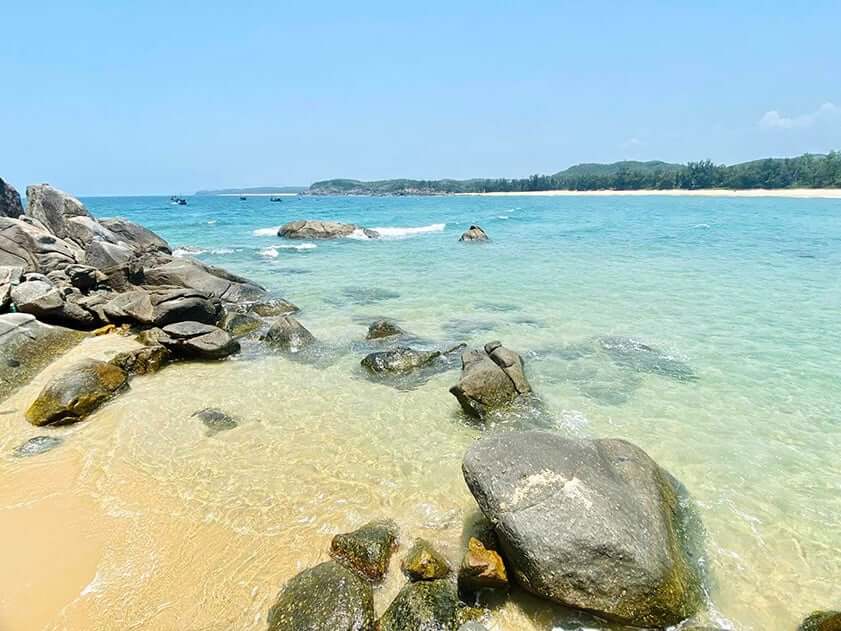 Kinh nghiệm khám phá đảo Bình Ba mới nhất dành cho lữ khách 33 Đảo Bình Ba - Cam Ranh