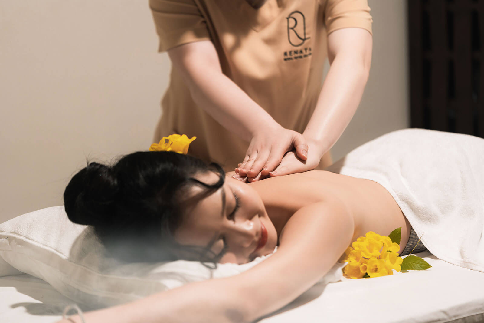 Top 11 địa điểm massage Hạ Long thích hợp tới thư giãn 25 Địa điểm massage ở Hạ Long