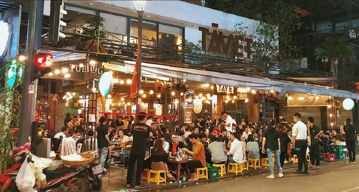 Phố Tây Huế - Điểm đến sôi động và náo nhiệt tại cố đô 18 Phố Tây Huế