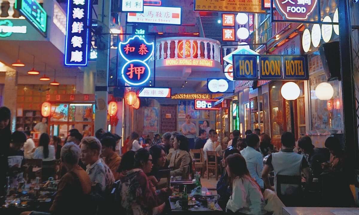 Phố Tây Huế - Điểm đến sôi động và náo nhiệt tại cố đô 25 Phố Tây Huế