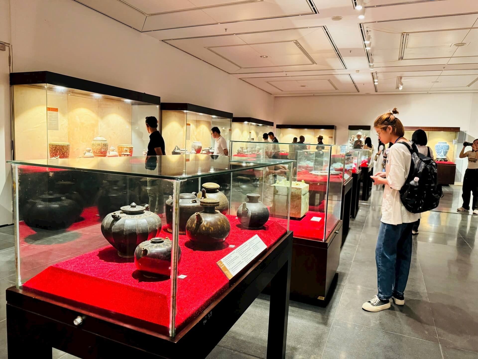 Không gian triển lãm mang phong cách cổ điển tại bảo tàng