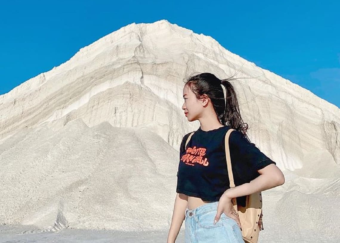 Background là ụ muối khổng lồ cho tấm hình cực chất