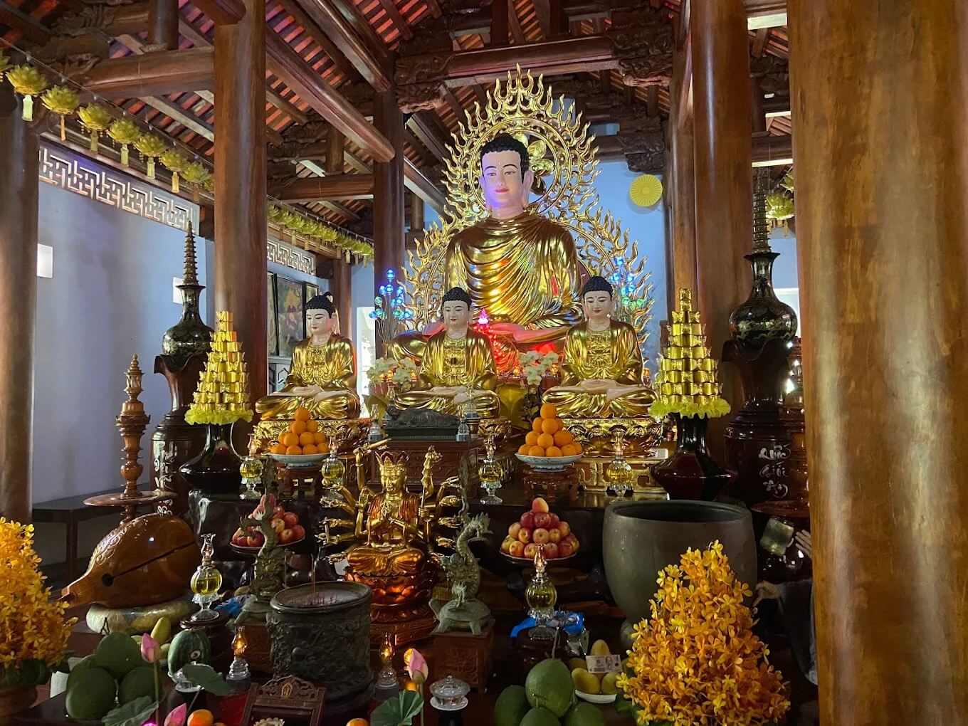 Chùa Từ Tôn có lịch sử hơn 60 năm, nổi tiếng linh thiêng