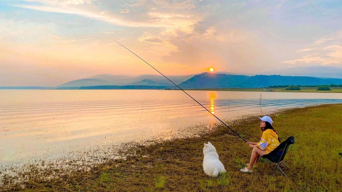 Câu cá chữa lành tại đập Suối Dầu